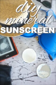 DIY All Natural Sunscreen with Minerals DIY Mineral Sunscreen