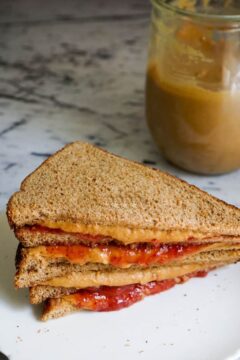Homemade Nut Butter homemade-nut-butter-sandwich