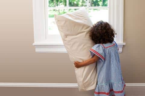 Sustainable linens make some of the best sustainable gifts.