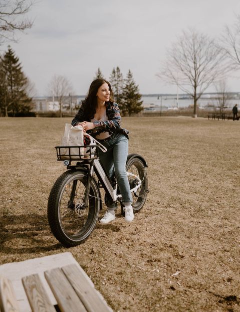 Going Green Beginner's Guide: 10 Ways to Live an Eco-Friendly Lifestyle